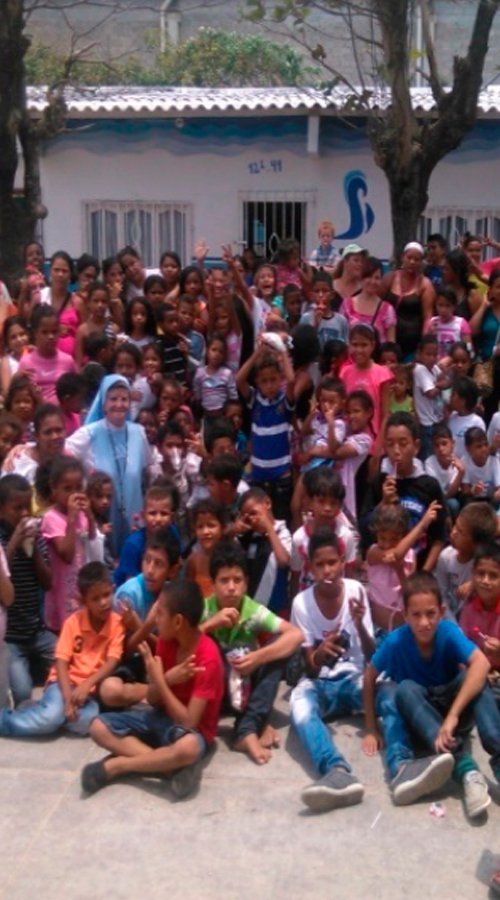 Image hover effect image