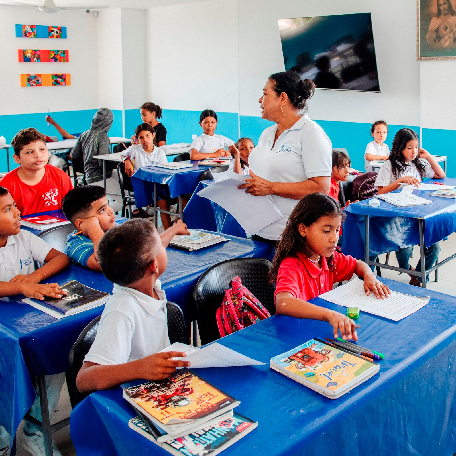 Image hover effect image